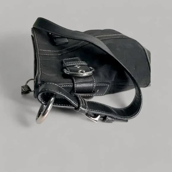 COACH Y2k  Small Duffle Shoulder bag in black - Picture 8 of 11